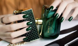 指甲油涂不匀怎么办(指甲油涂不匀怎么解决)