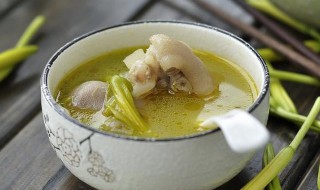 猪蹄黄花菜汤怎么做下奶 猪蹄黄花菜汤怎么做下奶的