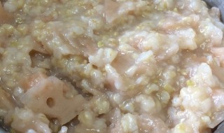 莲藕糙米粥教程 莲藕小米粥怎么做