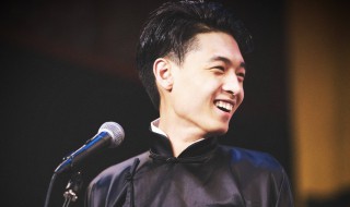 电视剧陌上人如玉秦霄贤演什么（秦霄贤《陌上人如玉》）