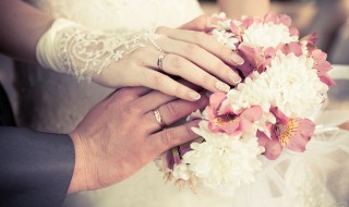 对新婚人的祝福语言 祝福新婚的人的话语