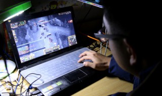 笔记本打cf设置技巧（用笔记本打cf应该怎么设置）