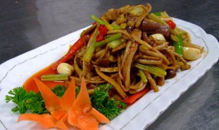 猪肚炖茶树菇的做法 猪肚焖茶树菇怎么做