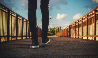 人生正能量的经典句子大全 人生正能量的经典句子大全短句