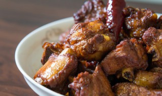 蒜香排骨微波炉制作窍门 微波蒜香烤排骨怎么做