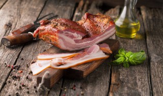 做好的腊肉可以挂窗户外面吗图片 做好的腊肉可以挂窗户外面吗