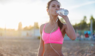 马甲线是指什么（马甲线是指什么地方）