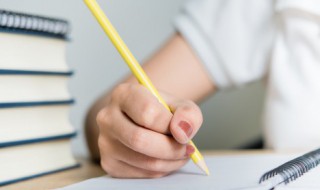 关于劳动的作文高中 关于劳动的作文高中议论文