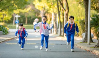 适合发朋友圈想念儿子的句子（朋友圈想念儿子的语句）