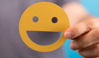 快手句子简短开心（快手句子开心的句子）