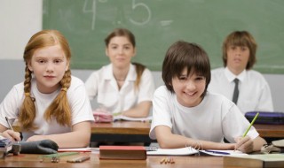 一个豆一个工怎么读（一个豆一个工字怎么读）