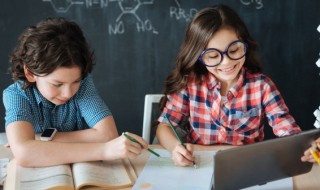 摸怎么读 摸怎么读组词