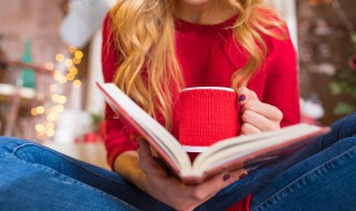 不落俗套的意思解释（不免落俗套什么意思）