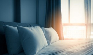 梦见吞咽（梦见吞咽东西）