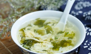 紫菜蛋花汤的功效和作用（紫菜蛋花汤的功效与作用）