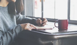 一眼惊艳的书摘带书名（一眼就惊艳的书摘）