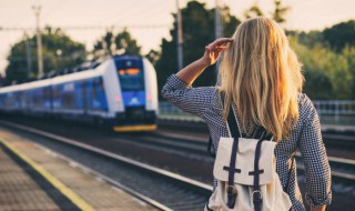 好久不见徐志摩 好久不见徐志摩诗