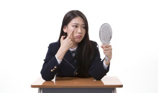 关于痘痘的心情说说 关于痘痘的心情说说简短