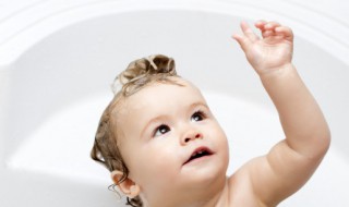 如何正确抱婴儿（如何正确抱婴儿不哭）