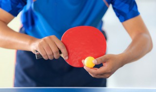 乒乓球正确握拍方法有哪些（乒乓球的握拍法及什么的方法?）
