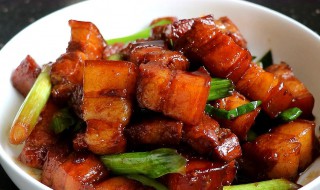 最简单蒸五花肉的做法窍门 最简单蒸五花肉的做法