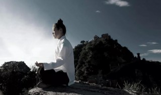 如何正确打坐（如何打坐的正确方法视频）