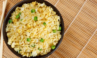 扬州炒饭的家常做法视频 扬州炒饭的家常做法