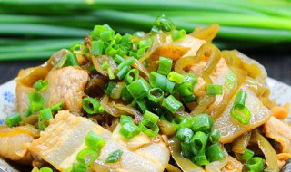 蒜辣椒炒肉的做法 蒜辣椒炒肉的做法窍门