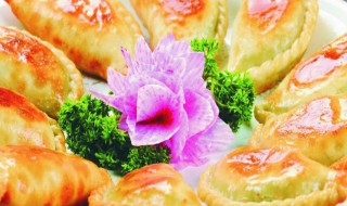 猪肉洋葱煎饺的做法步骤 猪肉洋葱饺子的做法