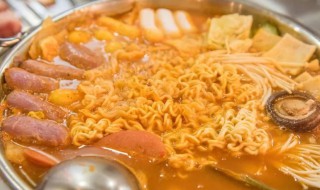 芝士部队火锅的做法步骤（部队火锅用什么芝士）