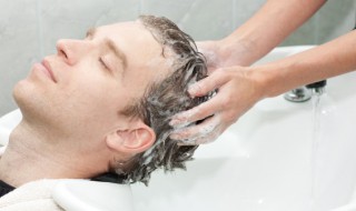 洗头发的正确姿势 洗头发的正确姿势介绍