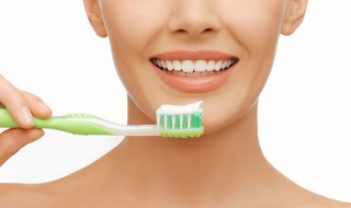 怎样刷牙才是正确的呢(怎样刷牙才是正确的呢视频)