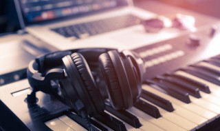 共青团歌词 共青团歌词完整版