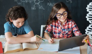 霏霏是什么意思（繁霜霏霏是什么意思）