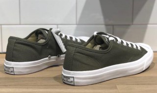 匡威橄榄绿搭配（匡威橄榄绿搭配图片）