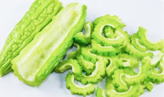 豆豉尖椒烤苦瓜怎么做的 豆豉尖椒烤苦瓜怎么做