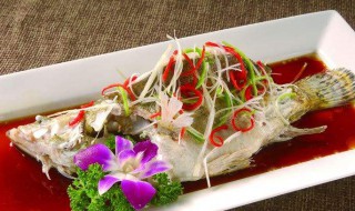 清蒸鲑鱼怎么做 清蒸鲑鱼怎么做好吃