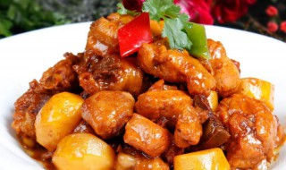 板栗鸡块怎么做才好吃 板栗鸡块怎么做