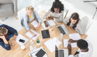 对自己未来充满信心的句子 对自己未来充满信心的句子简短