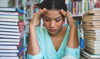 偾怎么读（一人偾事,众人受累偾怎么读）