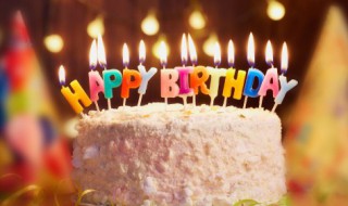 生日英文怎么写的（生日英文怎么写的大写）