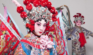 京剧脸谱歌词歌曲(京剧《唱脸谱》歌词)