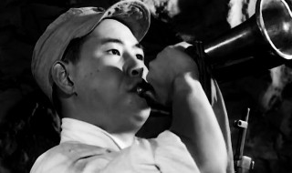 地道战主题曲歌词(地道战主题曲的歌词)