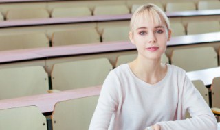 关于书籍的手抄报（关于书籍的手抄报模板）