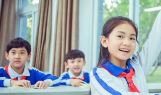 关于秋天手抄报 关于秋天手抄报简单又漂亮