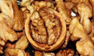 核桃怎么看熟没熟（核桃没熟之前是什么样的?）