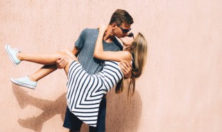 梦幻西游情侣名字浪漫（梦幻西游情侣名字浪漫四个字）