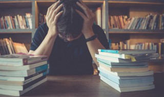 磕怎么读 磕磕绊绊怎么读