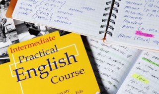 horses怎么读 painting horses怎么读