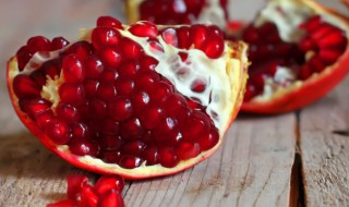 石榴怎么看熟没熟 石榴怎么看熟没熟的